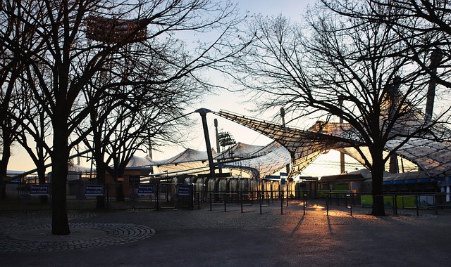 样通过整体 样通过整体